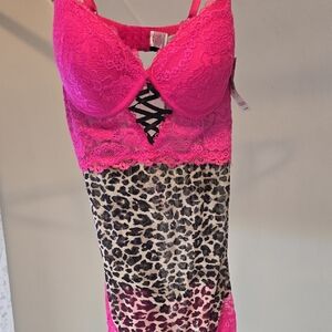 Vibrant Pink Lace Chemise with Leopard Print